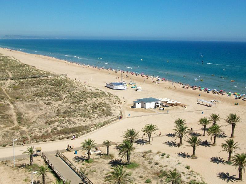 Apartamentos Gandia Grau Y Playa 3000 Экстерьер фото