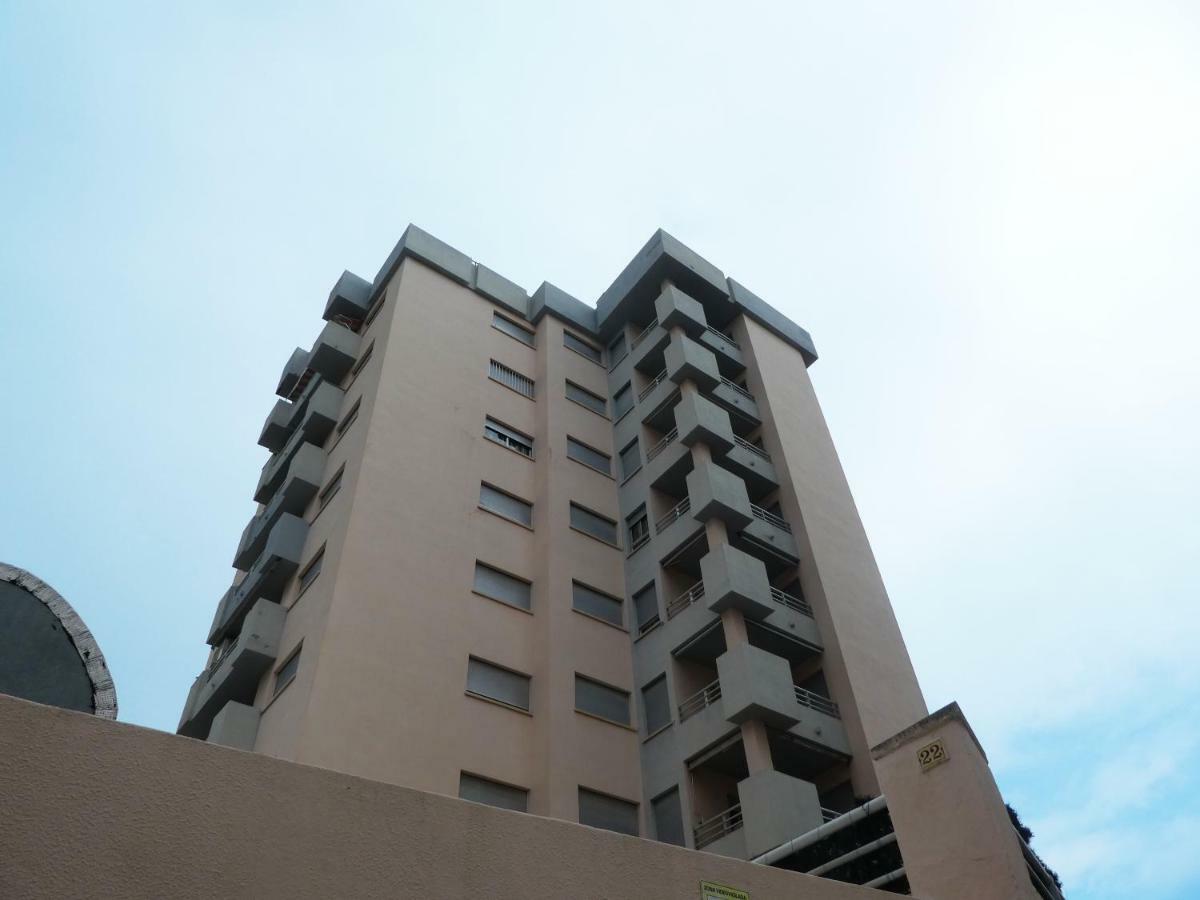 Apartamentos Gandia Grau Y Playa 3000 Экстерьер фото